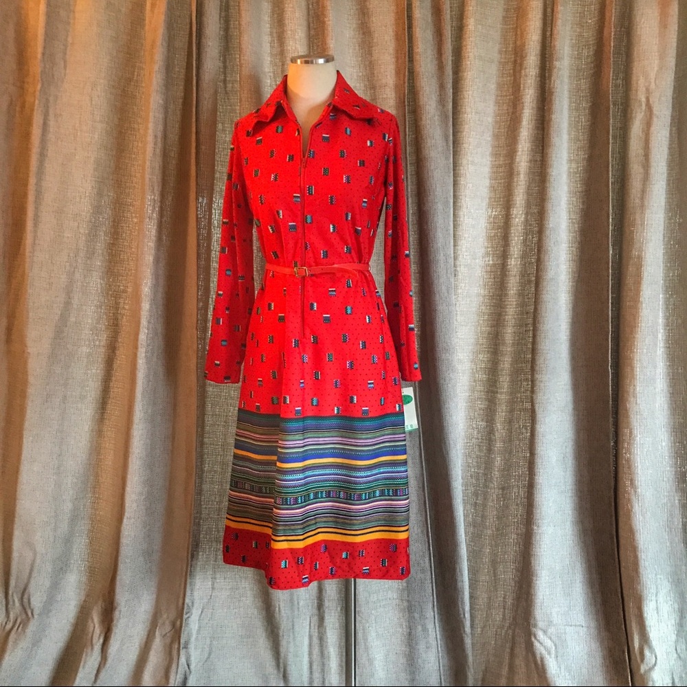 VTG 70s Shirtdress Dress Airy Red Geometric NWT S